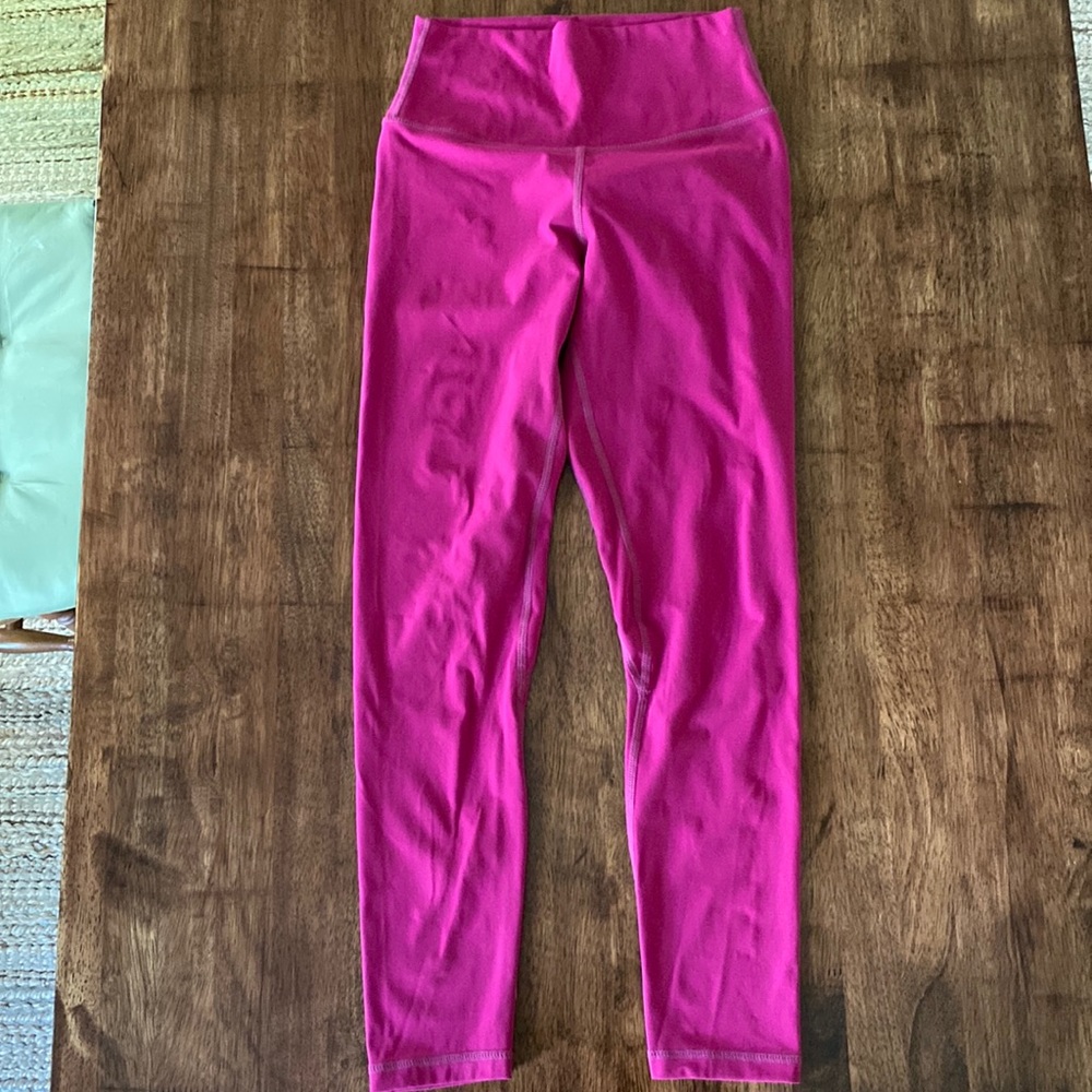 NVGTN signature leggings small